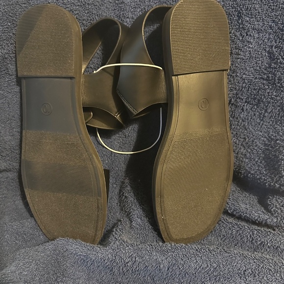 Women’s Mira Double Buckle Sandals-Black Size 10 - Picture 4 of 4